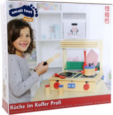 Base toys houten kinderkeuken in een koffer professional3
